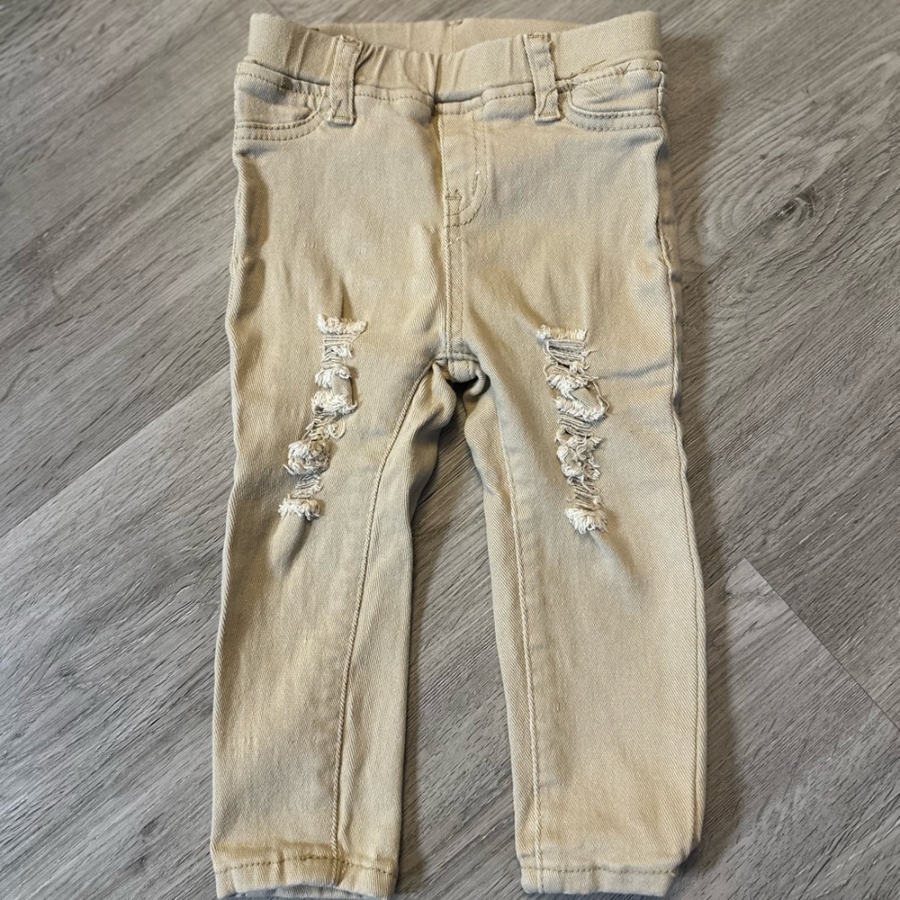 SHEIN Kids Tan Jeans with Distressed Details